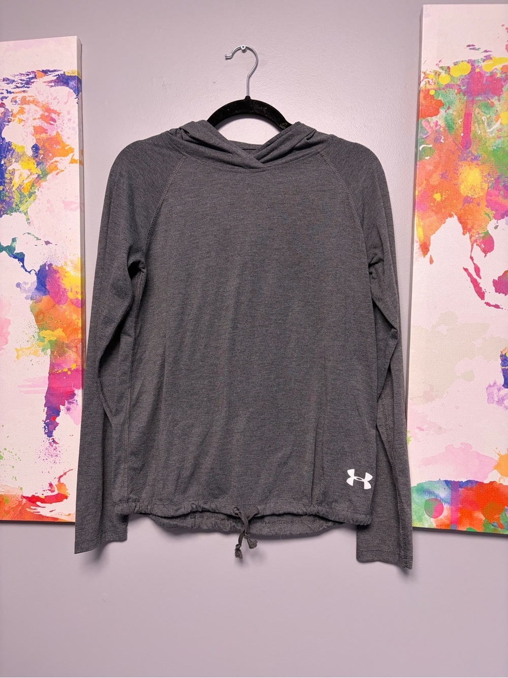 Under Armour Women's Gray Lightweight Hooded Long Sleeve Top